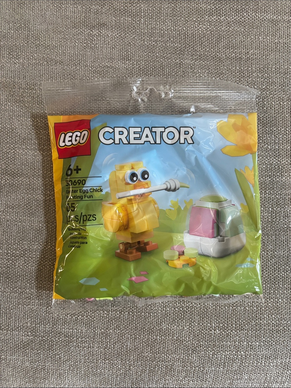 LEGO Creator Yellow Chick with Pink and White Egg
